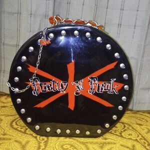 2005 Vintage Bratz Pretty 'N' Punk Fashion Organizer Hatbox 11"x11.5"x4"